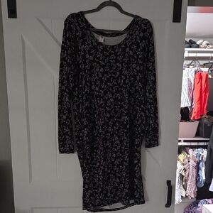 Old Navy Maternity Floral Dress